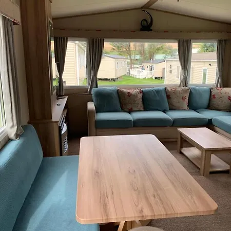 Newquay Bay Porth Caravan - 6 Berth *