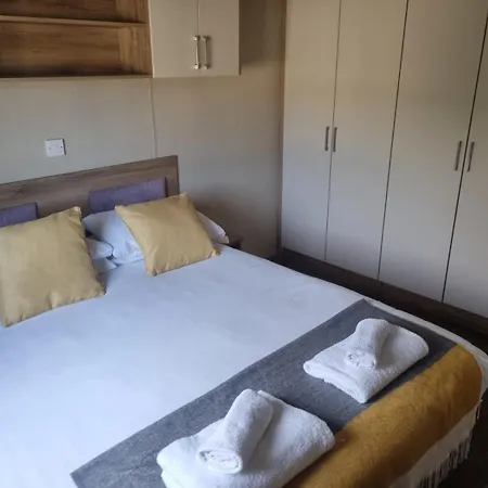 Newquay Bay Porth Caravan - 6 Berth Newquay (Cornwall)