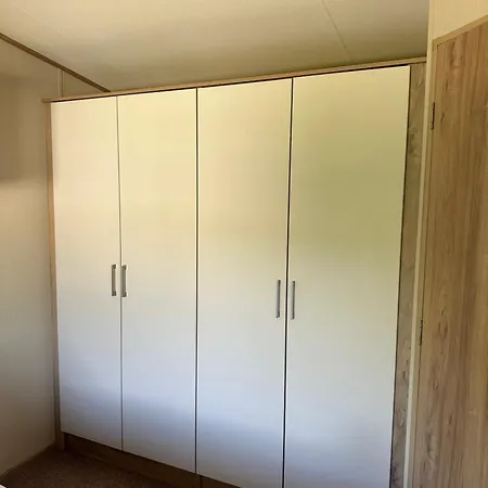 Newquay Bay Porth Caravan - 6 Berth Campsite