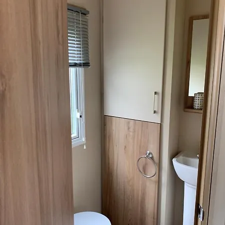 Кемпинг Newquay Bay Porth Caravan - 6 Berth *
